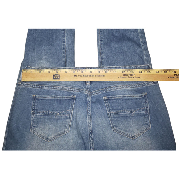 New York & Co Soho Boyfriend Jeans – Size 4, Distressed Stretch Denim, Urban - Picture 3 of 10